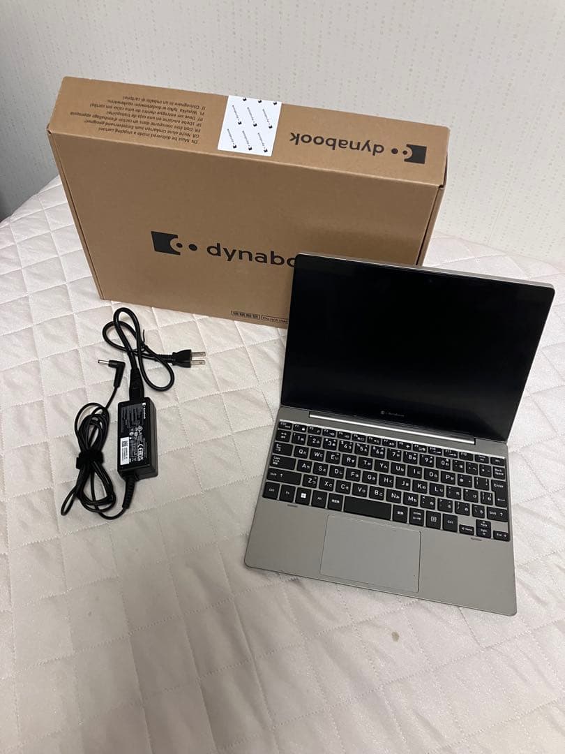 最終値下げDynabook （A6K1FVT8111E） シルバーノートパソコン