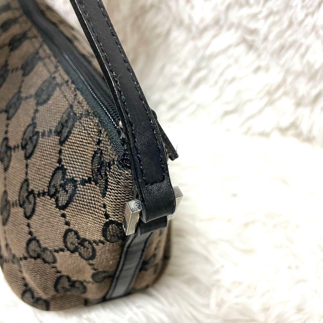 【美品】GUCCI アクセサリーポーチ GG柄 キャンバス レザー ロゴプレート