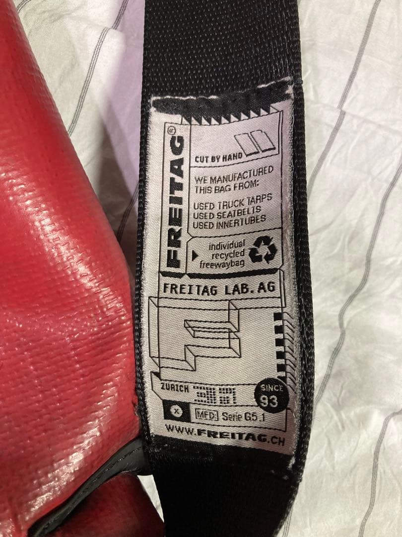 FREITAG DEXTER ? メッセンジャーバッグ 赤白　フライターグ