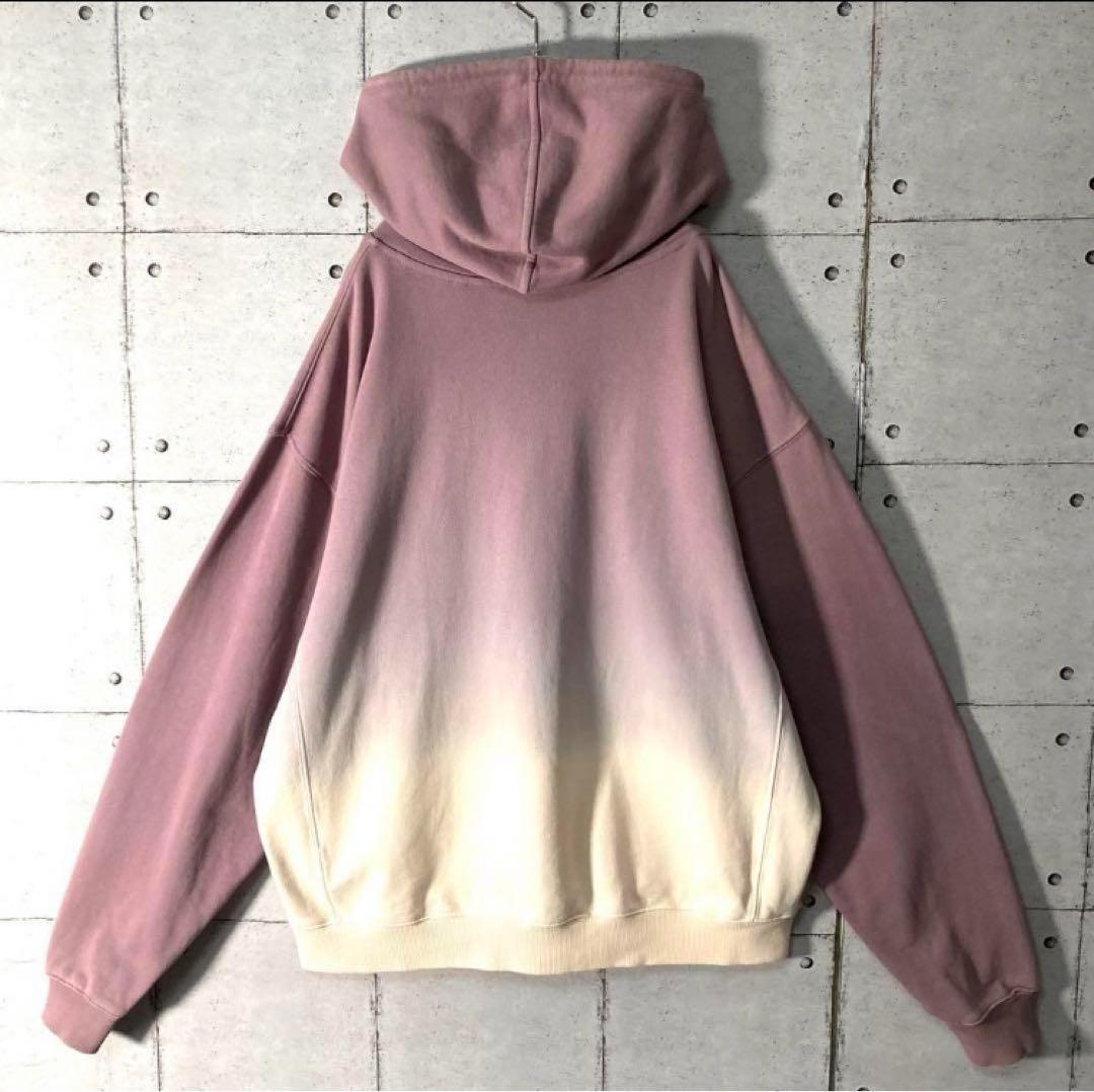 【入手困難】KITHキス☆グラデーションバイカラー刺繍ロゴスウェットパーカーL