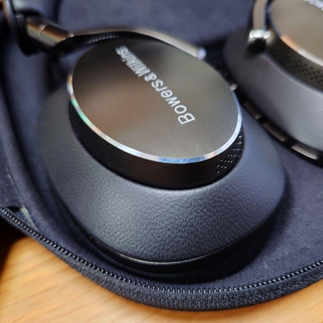 Bowers & Wilkins Px8 ブラック イヤーパッドカバー付き