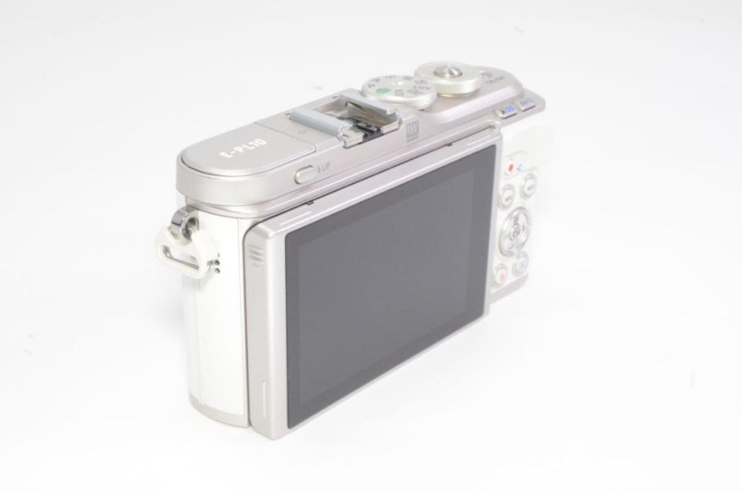 美品 OLYMPUS E-PL10 レンズキット WiFi転送 初心者向け