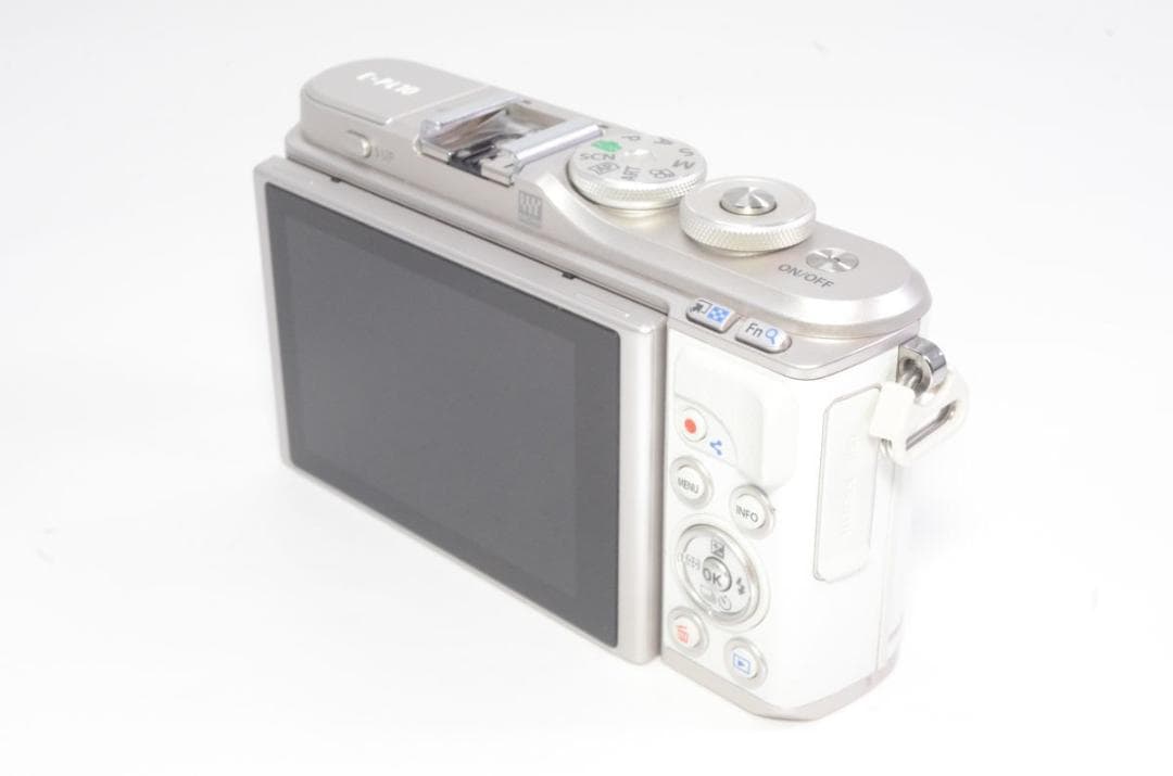 美品 OLYMPUS E-PL10 レンズキット WiFi転送 初心者向け