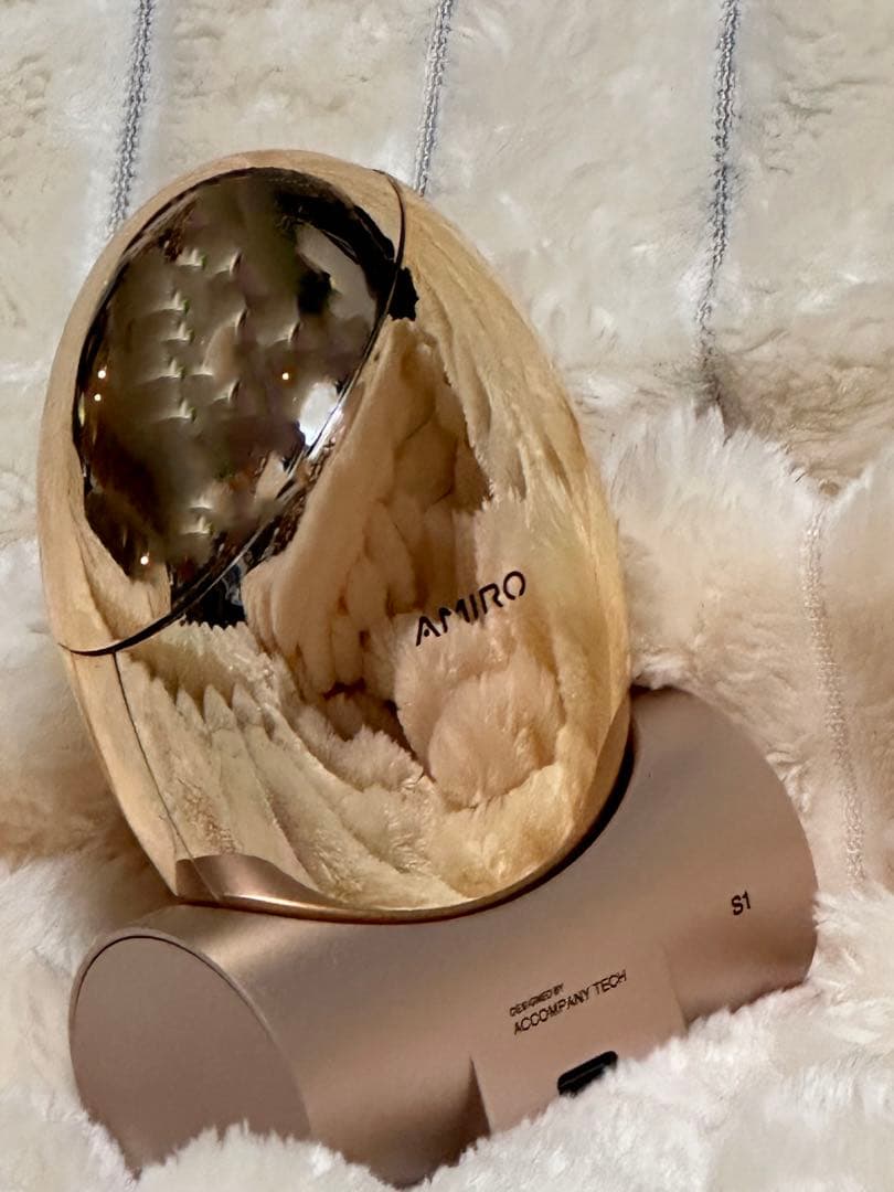 美品【定価10万円超】AMIRO S1 RF美顔器 ゴールド