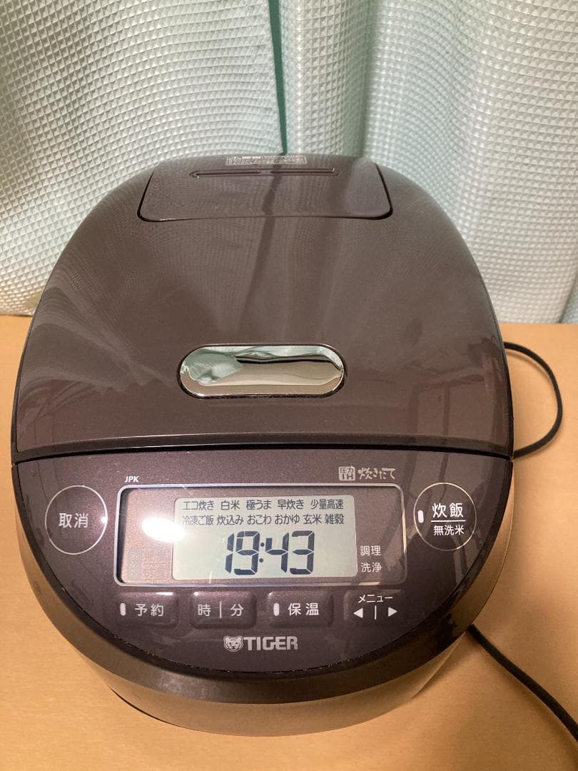 ★★★TIGER 圧力　IH 炊飯ジャー　JPK-B100 ブラウン　5.5合