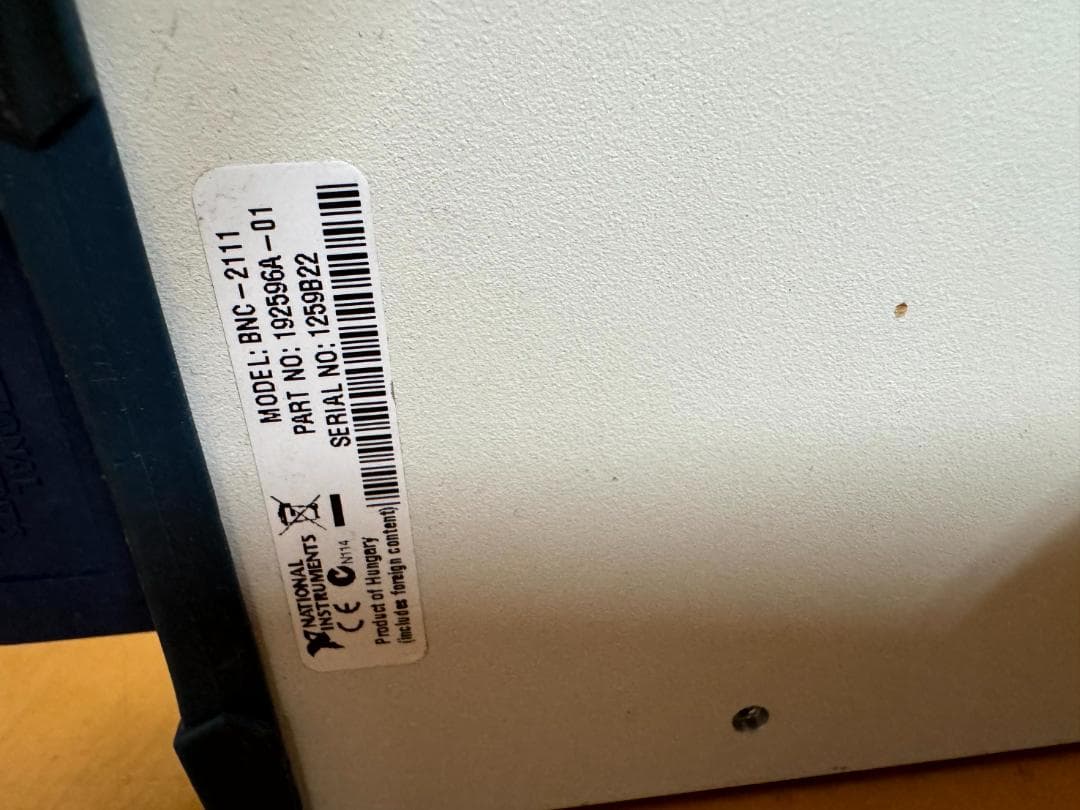 National Instruments 端子台 BNC-2111