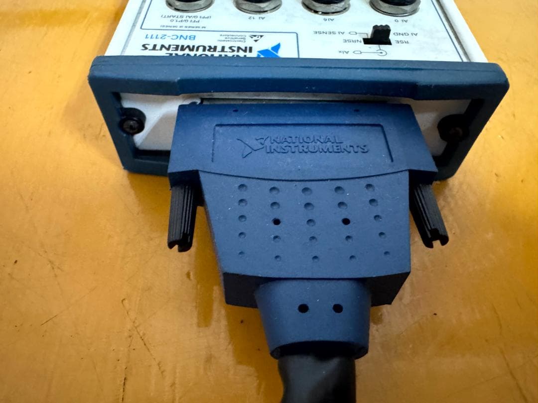 National Instruments 端子台 BNC-2111