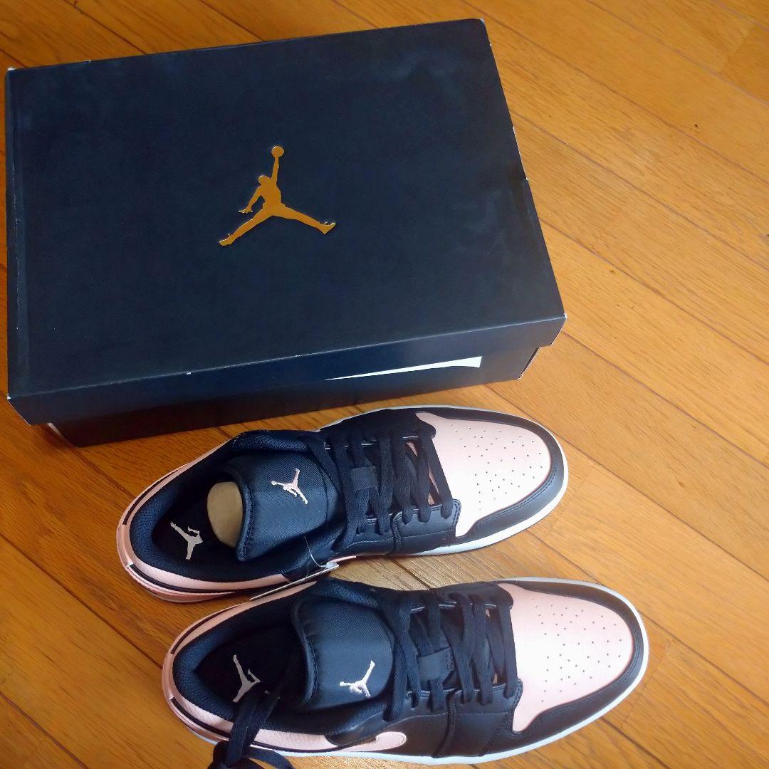 靴 Nike Air Jordan1Low \"Crimson Tint\"29.5cm