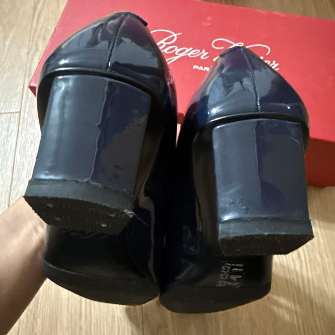 Roger Vivier ネイビー バックル ハイヒール 36