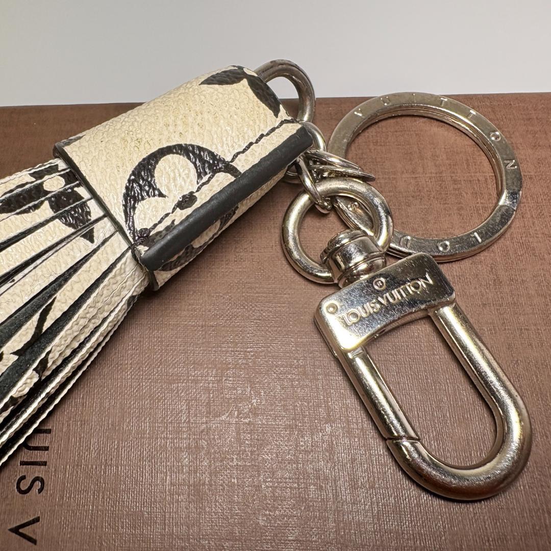 ルイヴィトン MP1769 タッセル キーリング チャーム モノグラム