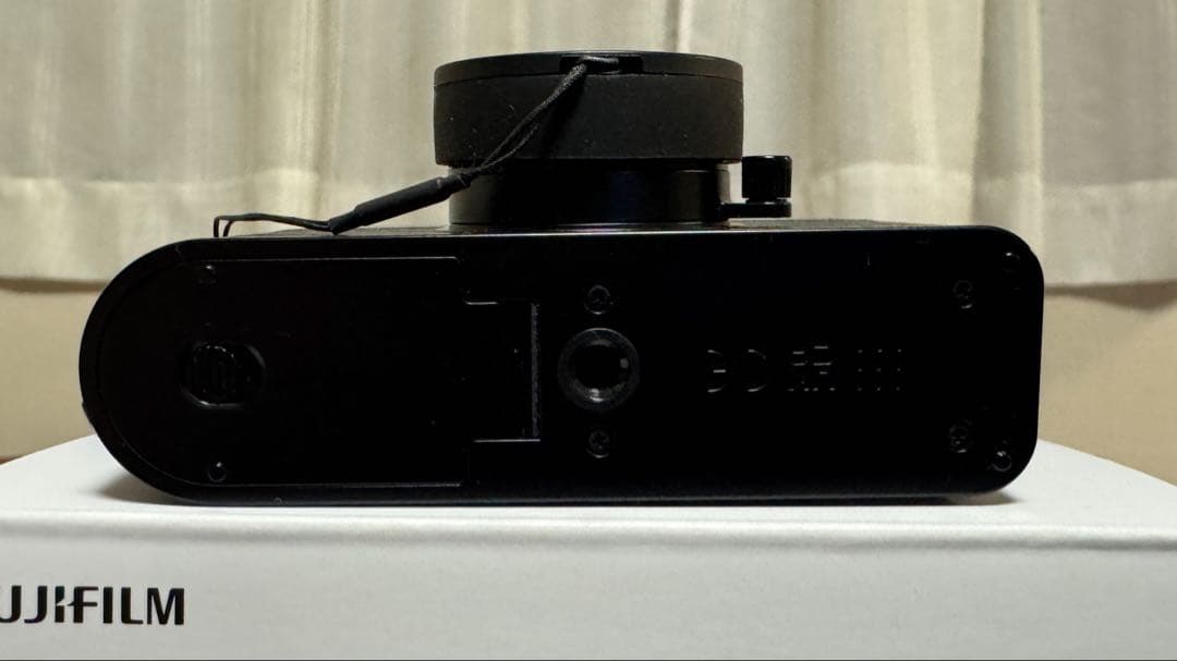 【新品同様】FUJIFILM X half X-HF1 ブラック