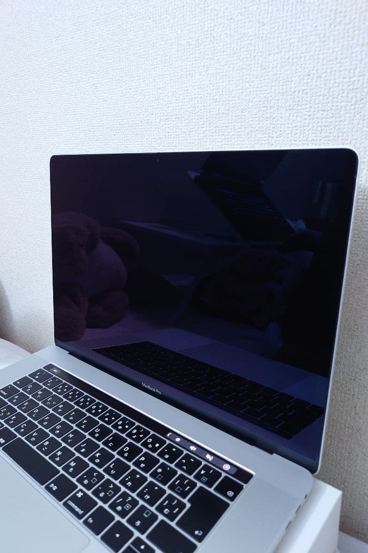 MacBook本体 MacBook Pro 2018 i9/16GB/512GB
