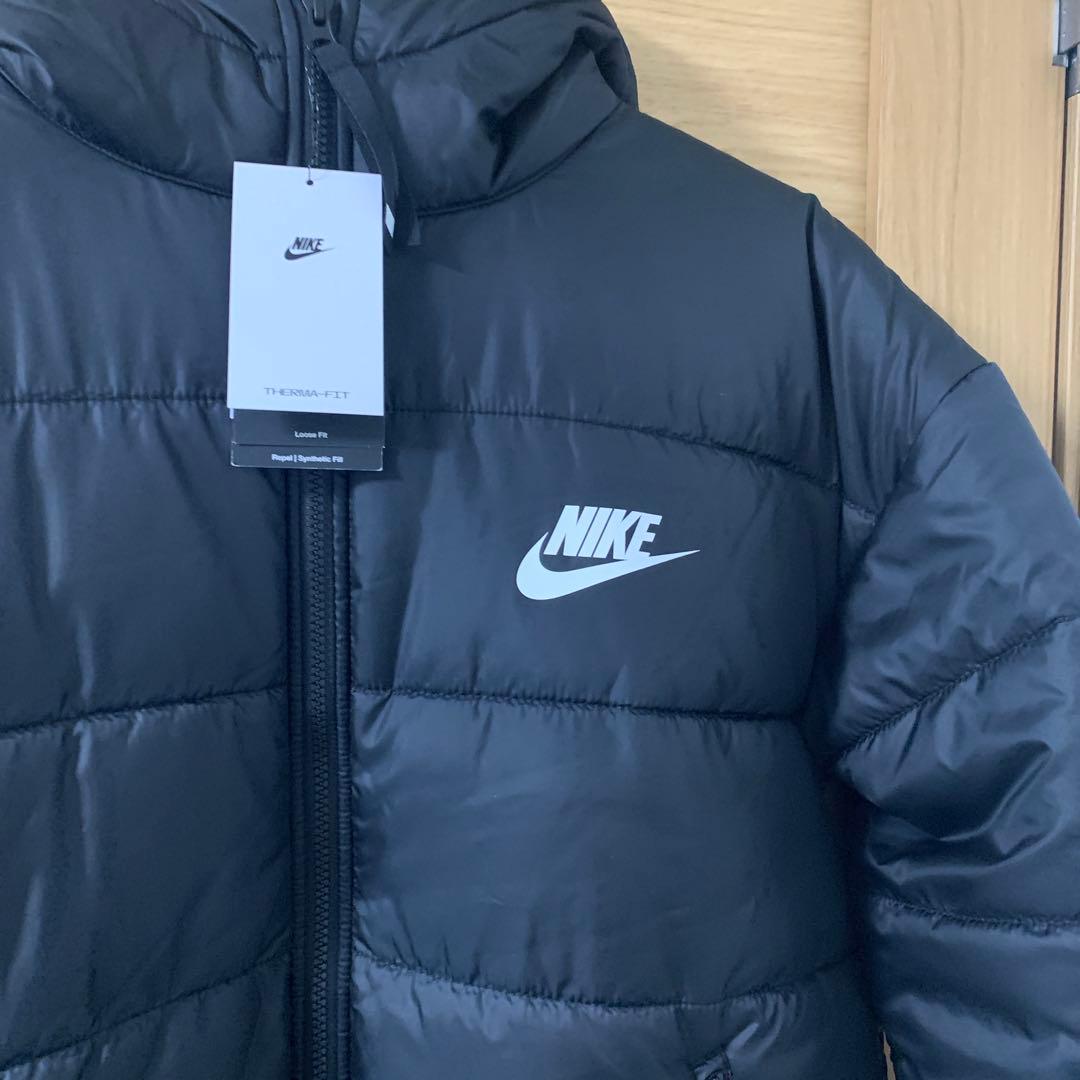新品　XL NIKE ナイキ　ベンチコート　アウター　中綿