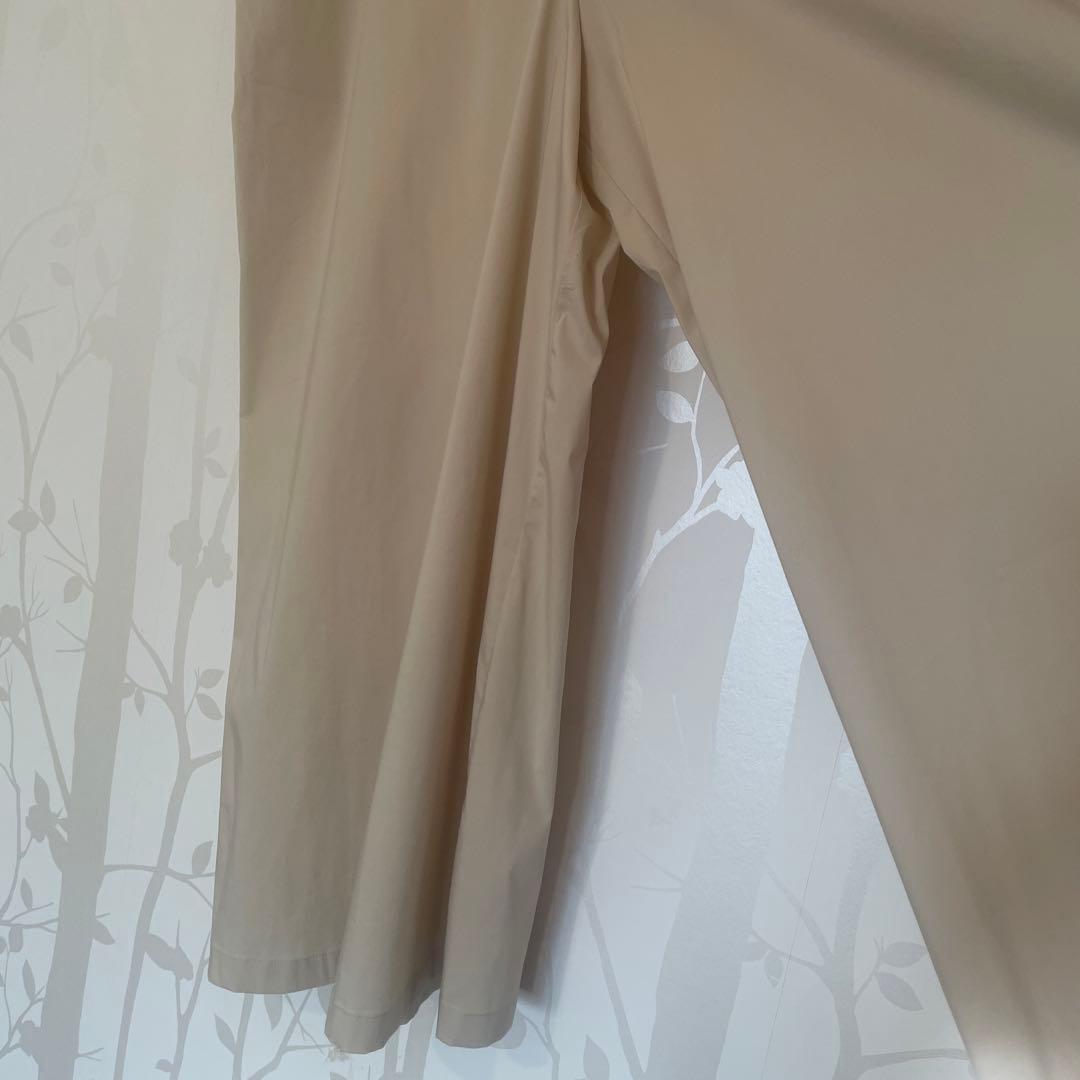 【新品】リビアナコンティ　パンツ　ワイドパンツ　ベージュ　ストレッチ　44 3L