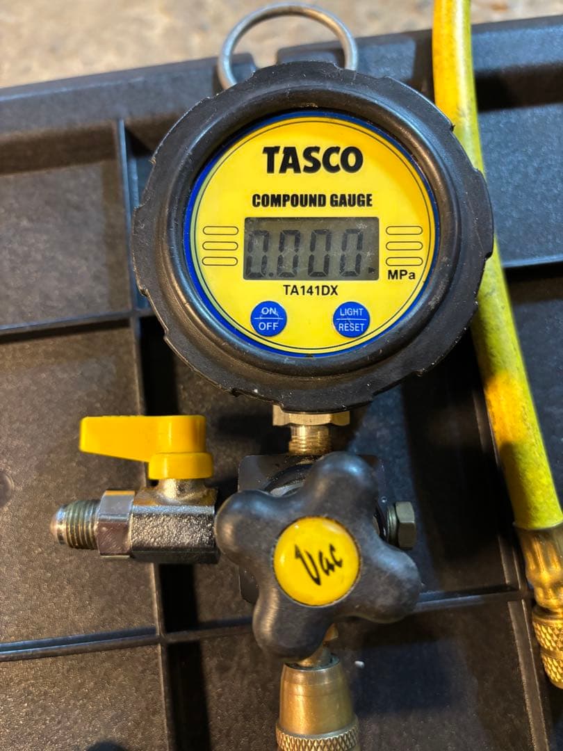 タスコ　デジタル真空ゲージTA141DX