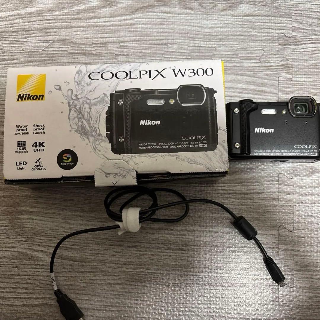 Nikon COOLPIX W300 ブラック 本体