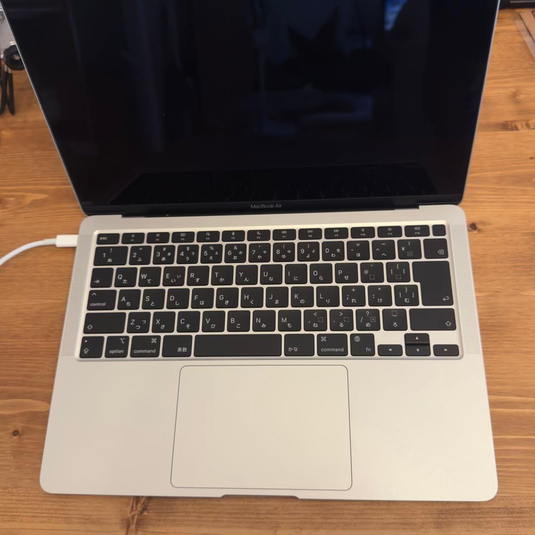 【美品】Apple MacBook Air シルバー 日本語配列