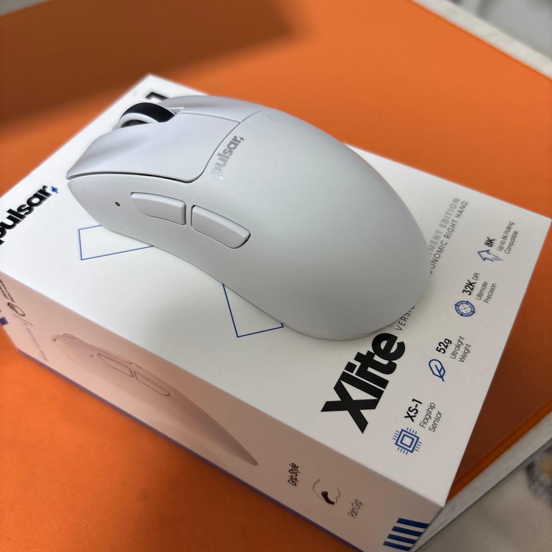 マウス・トラックボール Pulsar Xlite V4 Mini