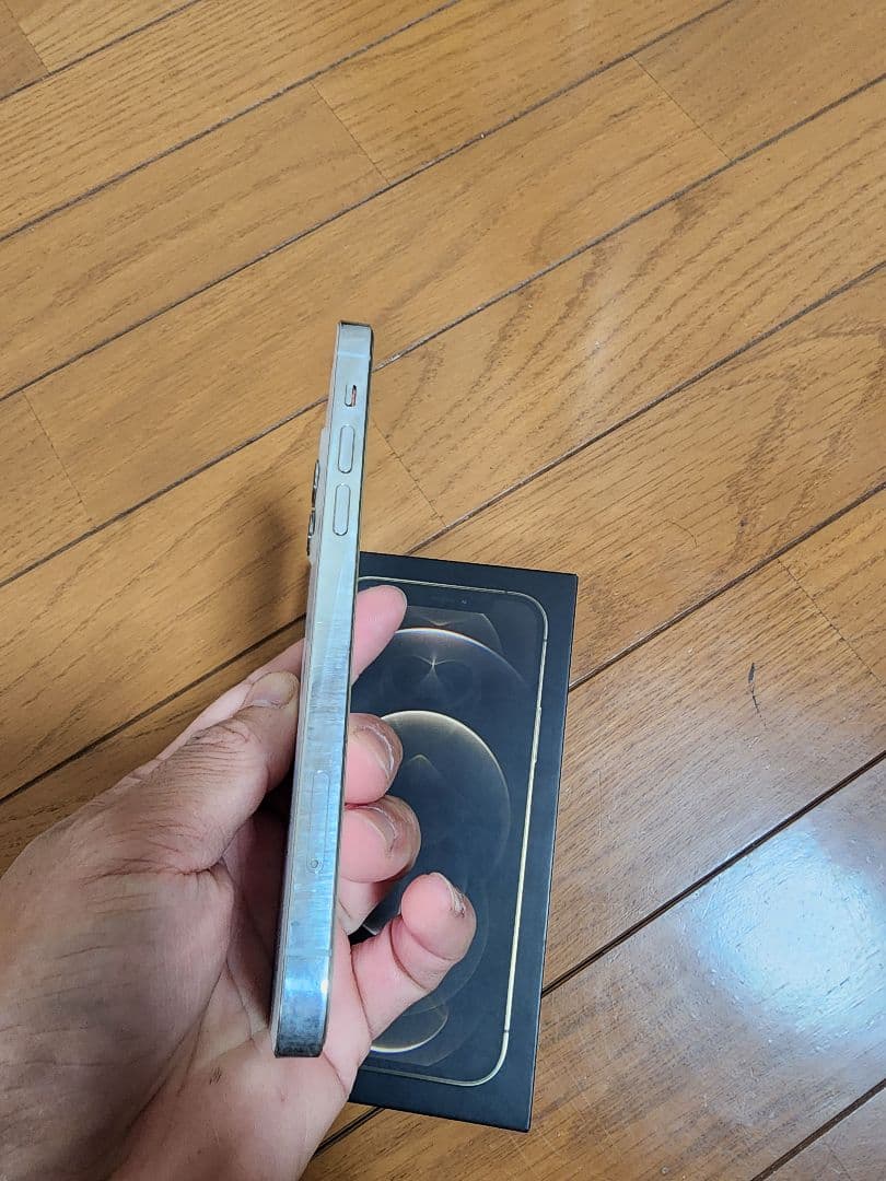 スマートフォン本体 iPhone12pro128Gb