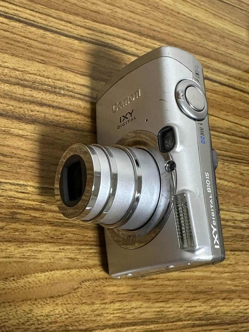 Canon IXY Digital 810 IS シルバー 充電器付き