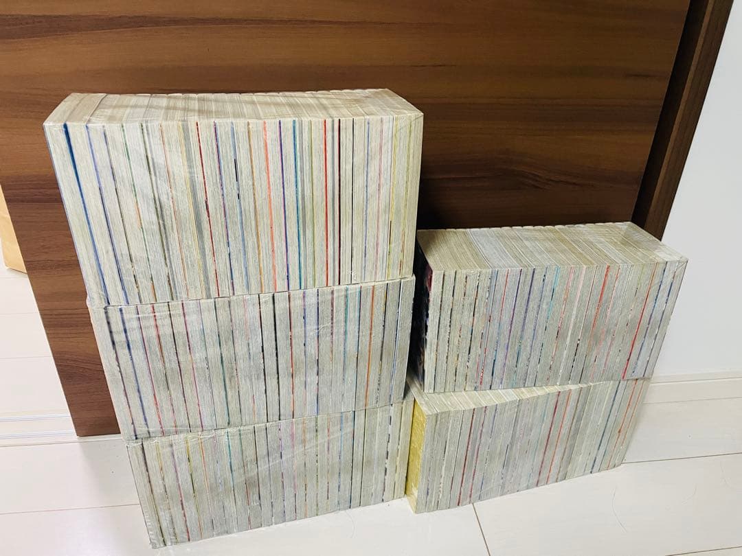 ONE PIECE ワンピース　1〜105巻　ほぼ全巻セット　おまけ付き