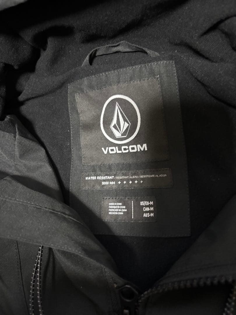 VOLCOM カモフラージュ スノーボードウェア M