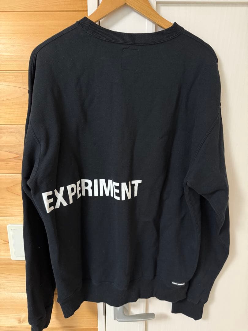 UNIFORM EXPERIMENT クルーネックスウェット XL