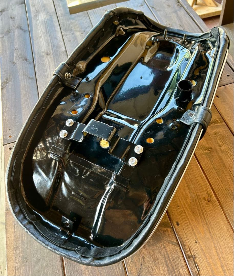 ホンダダックス　シート