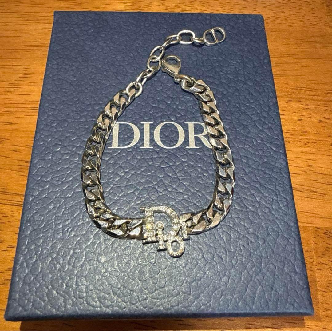 Dior チェーンブレスレット クリスタル付き