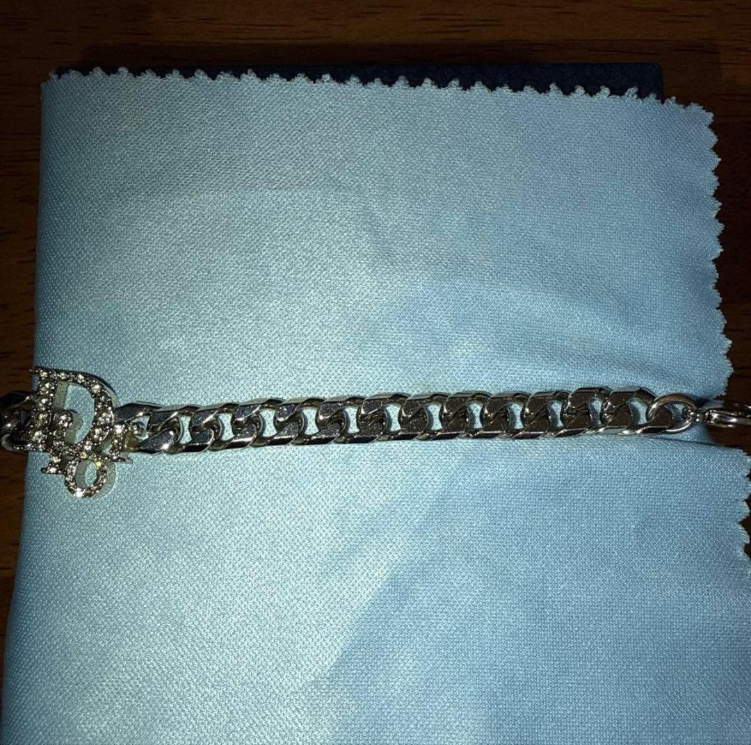 Dior チェーンブレスレット クリスタル付き