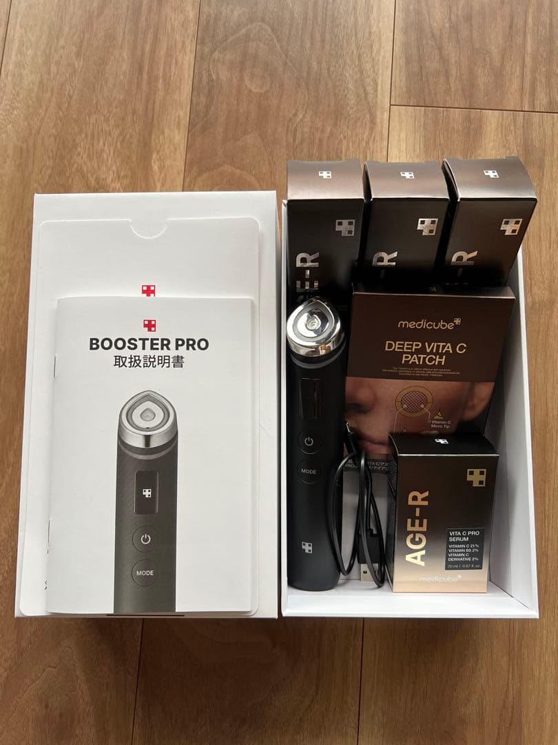 メディキューブ AGE-Rブースタープロ 美顔器&グローセラム3本