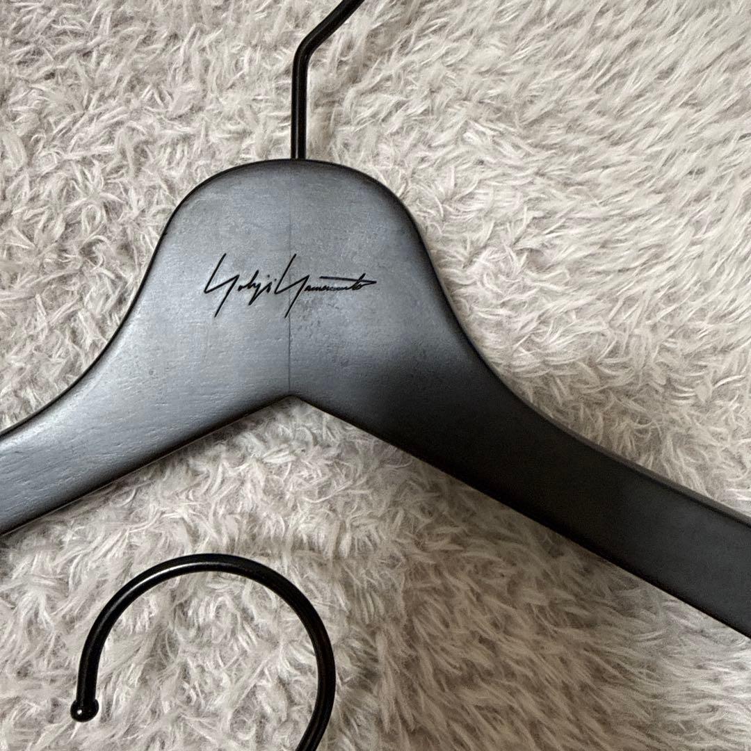yohji yamamoto 木製ハンガー　2本セット