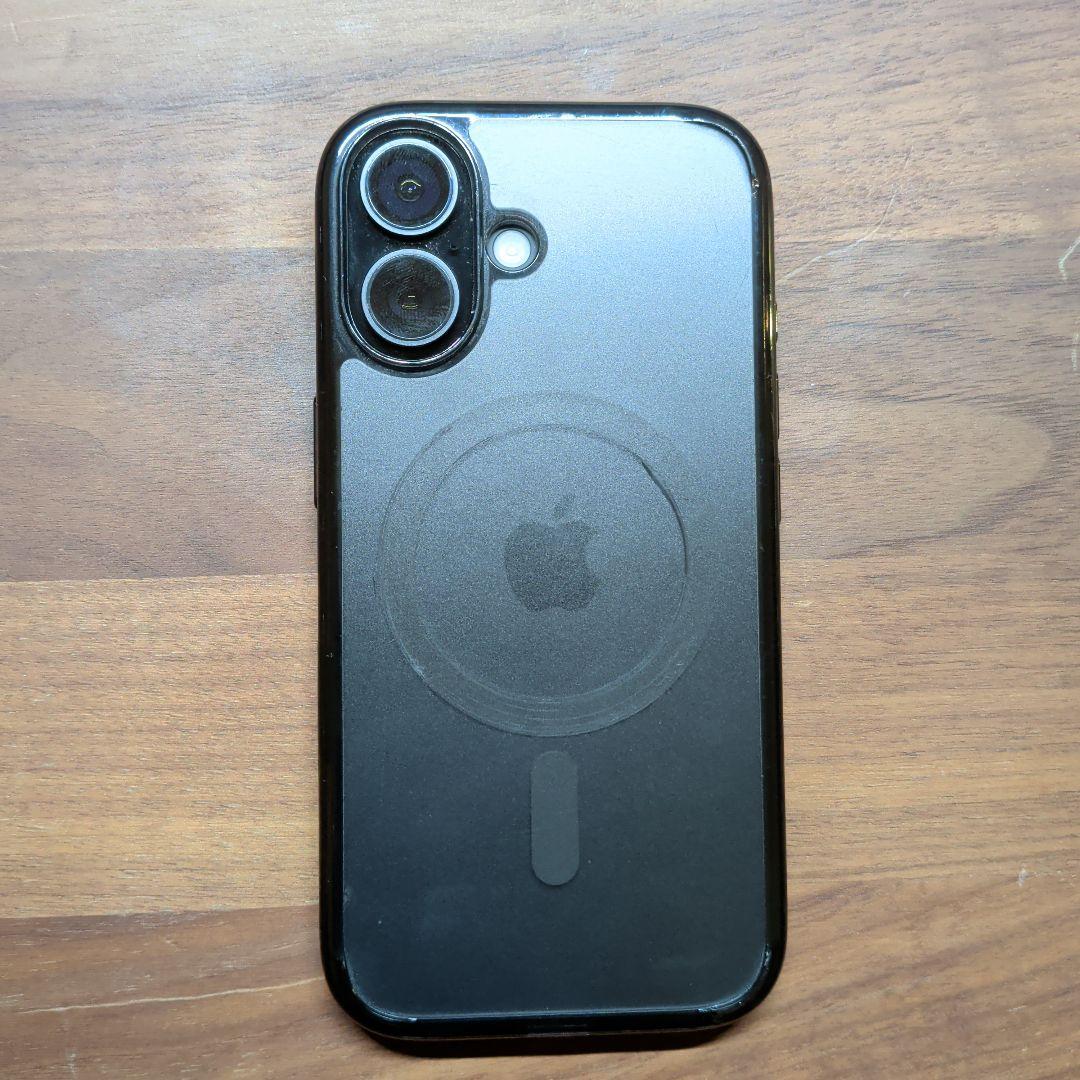 Apple iPhone 16 本体　128GB ブラック