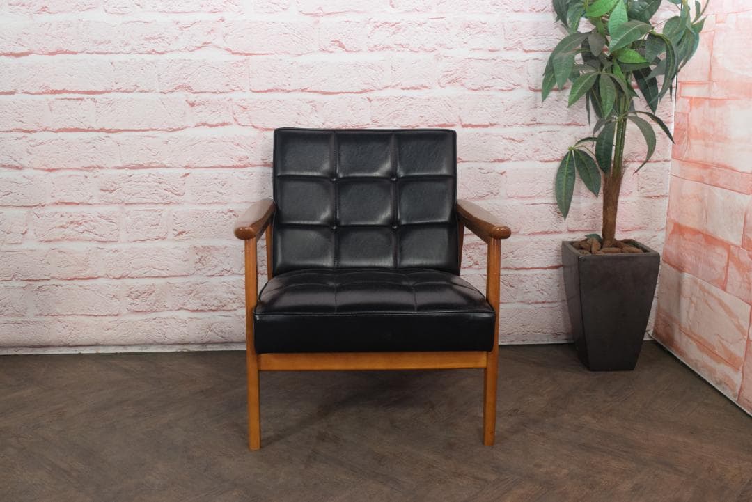 展示品　カリモク60 Kチェア スタンダードブラック　 W36170BW　13A