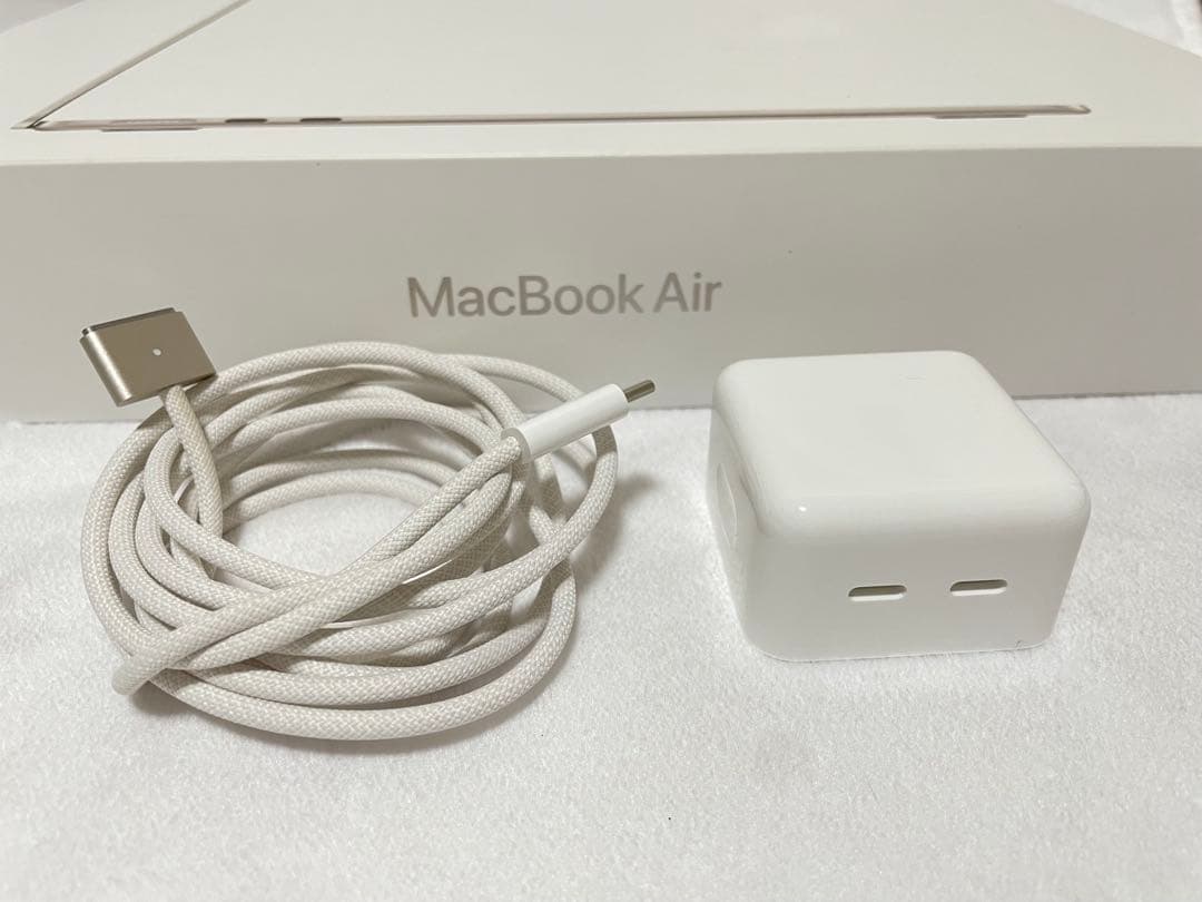 【美品】MacBookAir M3 13㌅ 韓国語キーボード