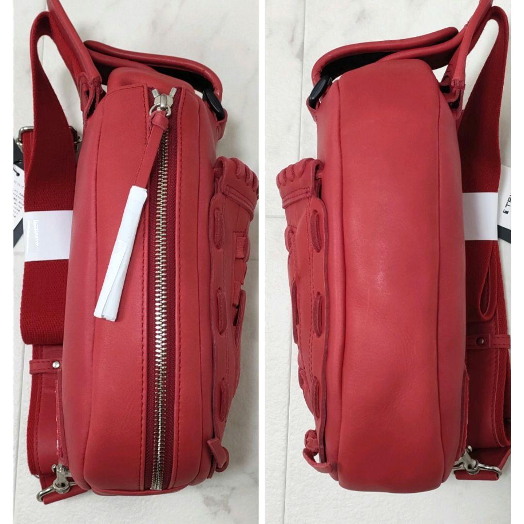 【新品タグ付】TRION　THE GLOVE　ボディバッグ　グラブレザー　レッド