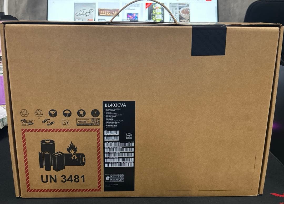 ASUS ノートパソコン ExpertBook B1 14インチ