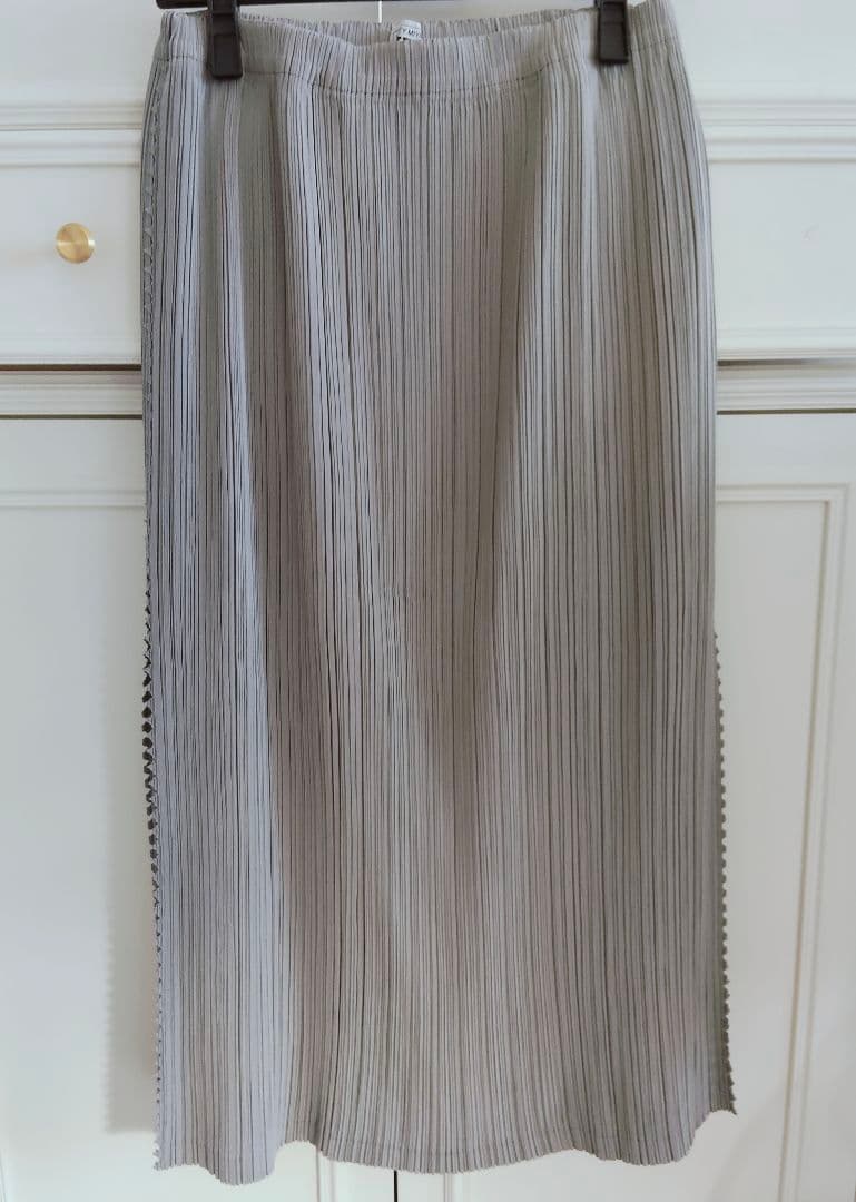 ISSEY MIYAKE FETE ロングプリーツスカート
