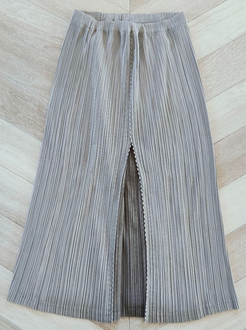 ISSEY MIYAKE FETE ロングプリーツスカート