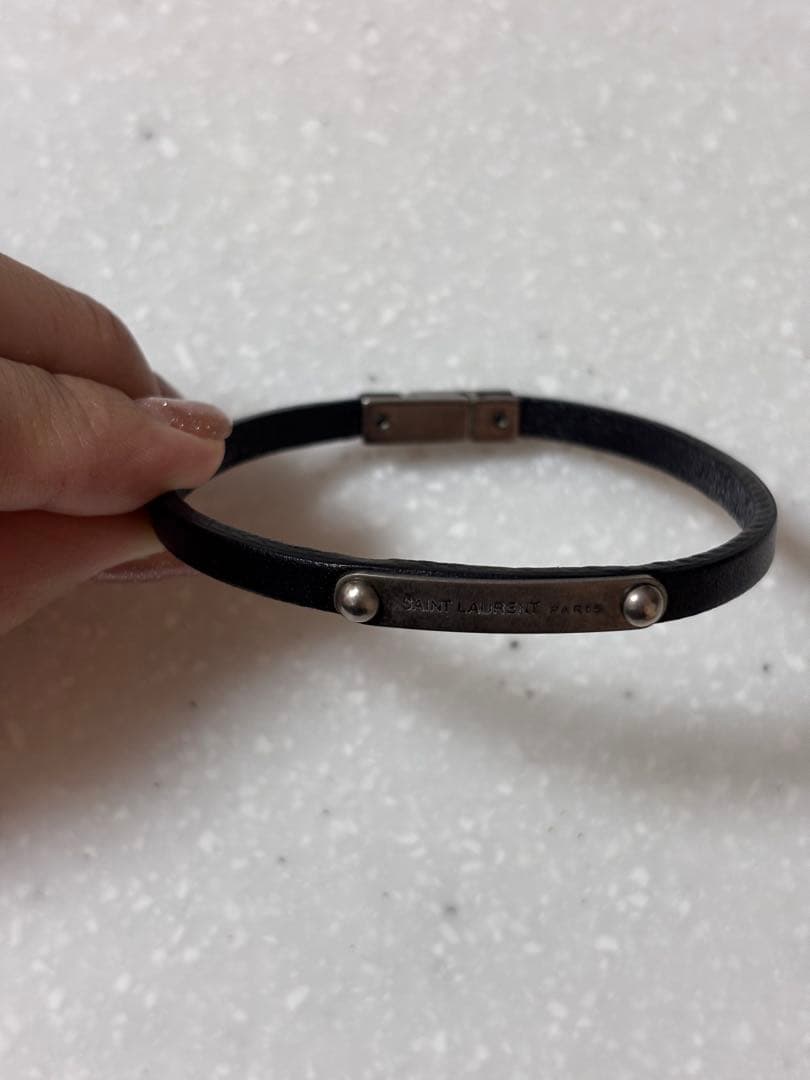 【美品】SAINT LAURENT ブラック IDプレートブレスレット