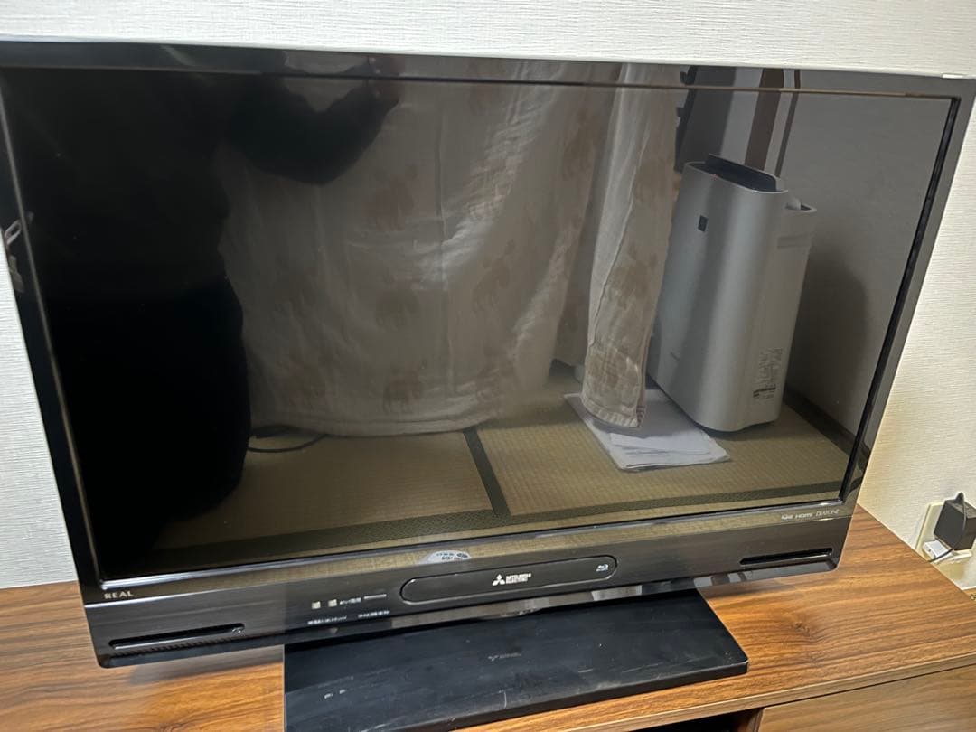 テレビ三菱REAL17年製32型Blu-rayHDD内蔵　LCD-A32BHR9