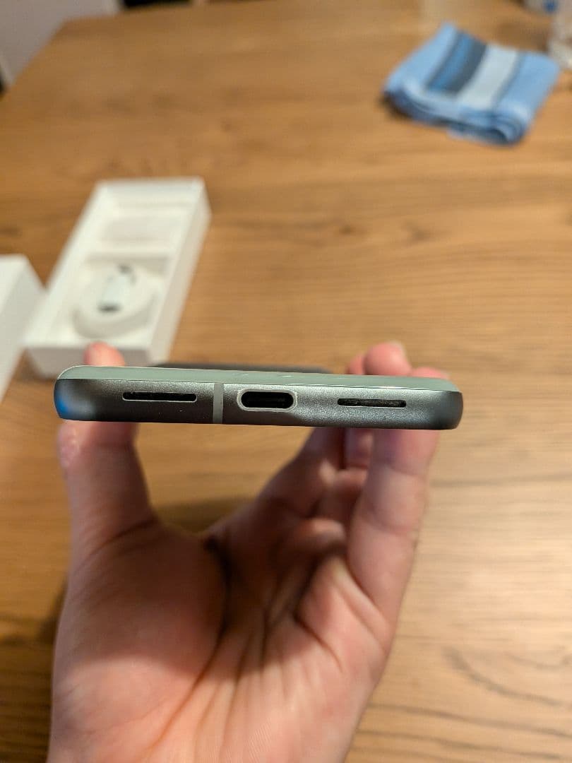 Google Pixel8 128GB SIMフリー　ヘーゼル