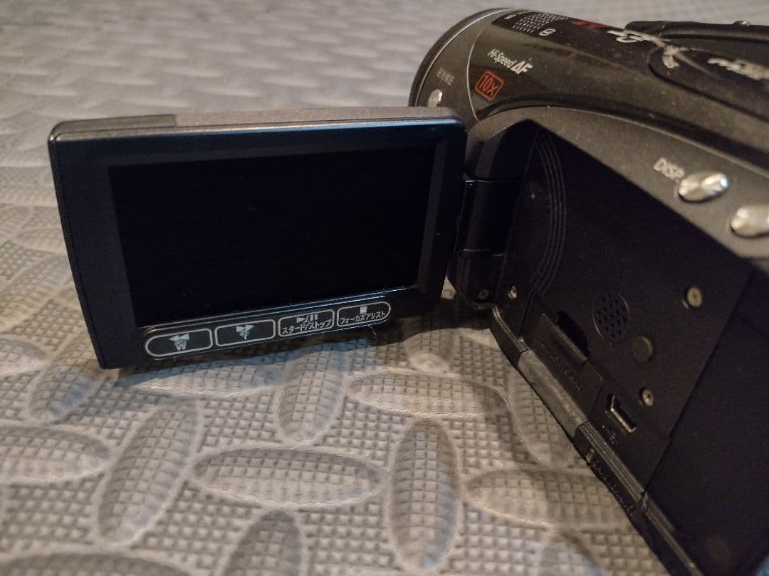 ビデオカメラ Canon iVIS HV30