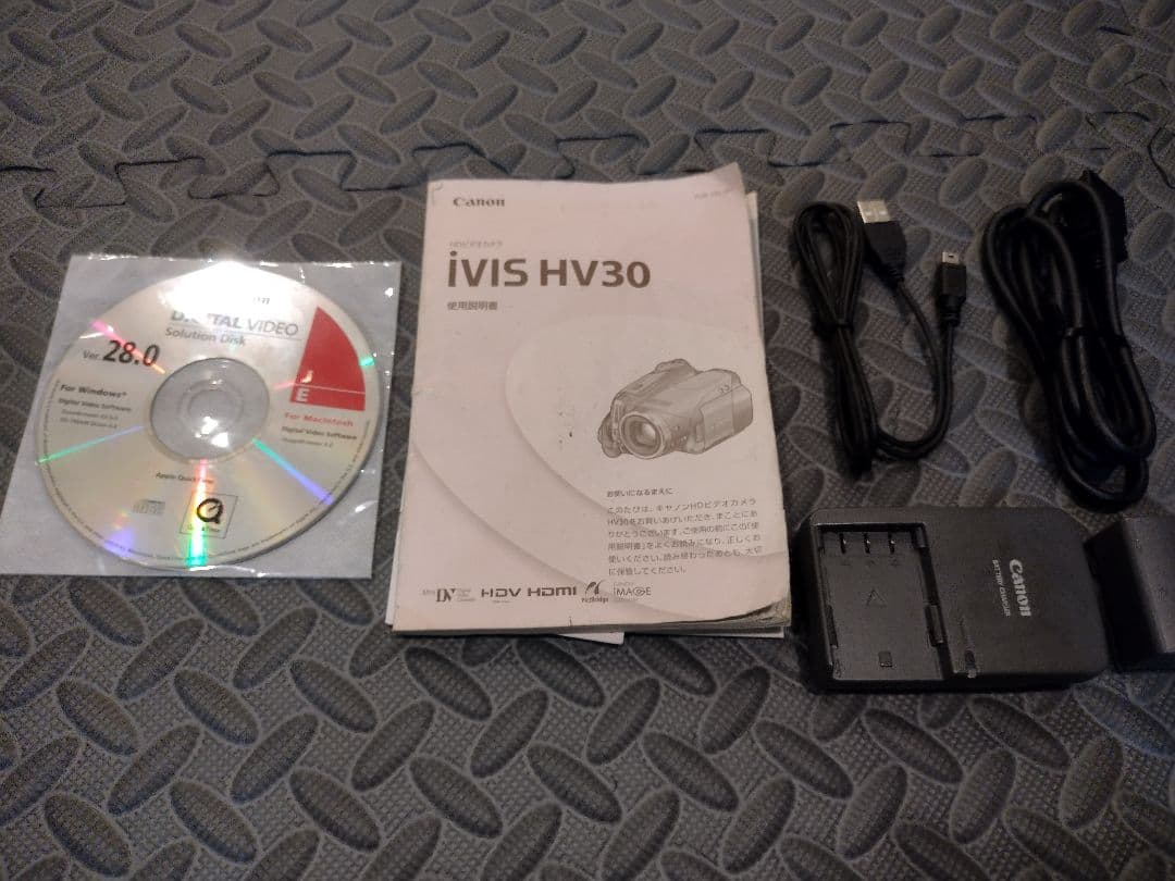 ビデオカメラ Canon iVIS HV30