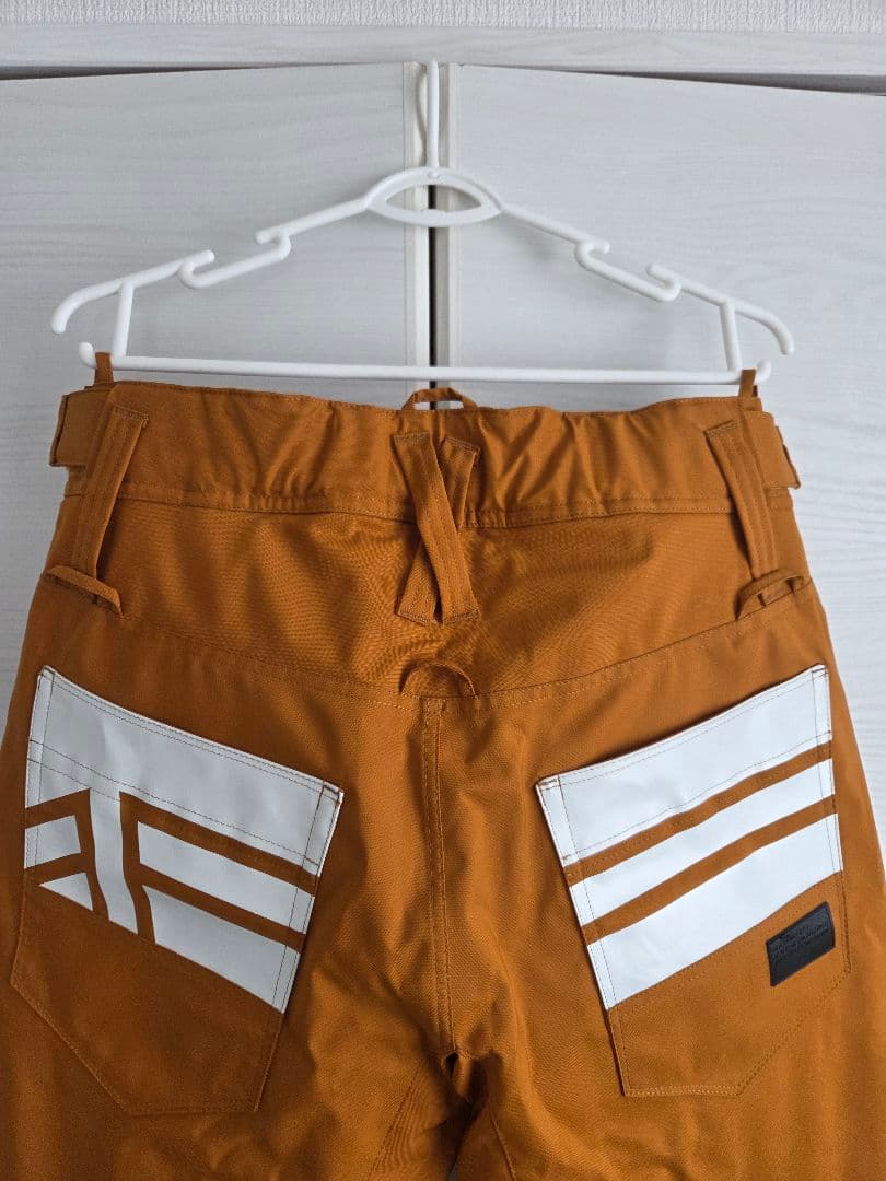 ARTO GROUND ASEVEN　スノーボードウェア Lサイズ上下セット