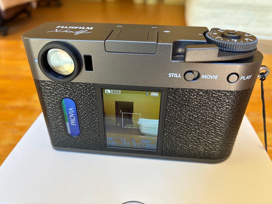 FUJIFILM Xhalf コンパクトデジタルカメラ　チャコールシルバー