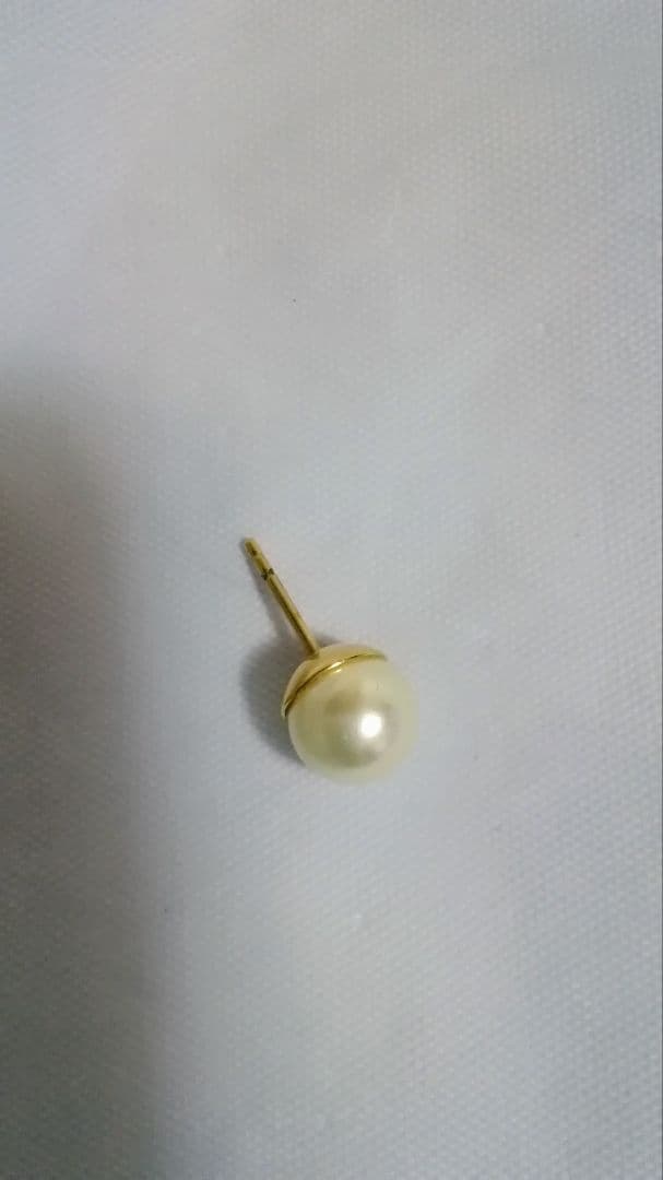 Dior　ディオール　 ピアス トライバルボール 片耳