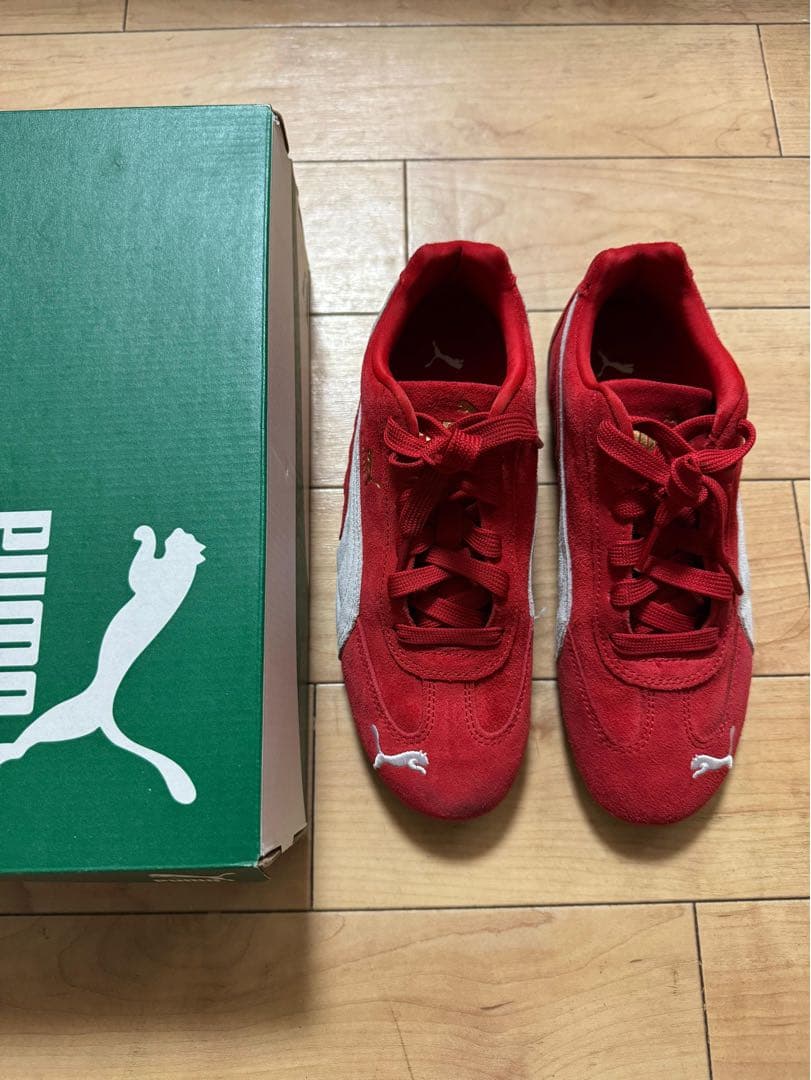 PUMA スエード レッドカジュアルシューズ (speedcat)