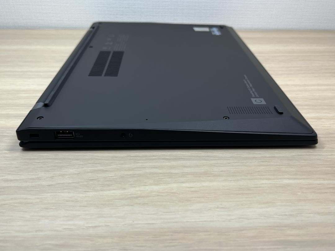 超美品 16GB 新品1TB X1 レノボ 11世代 Carbon 9th 綺麗