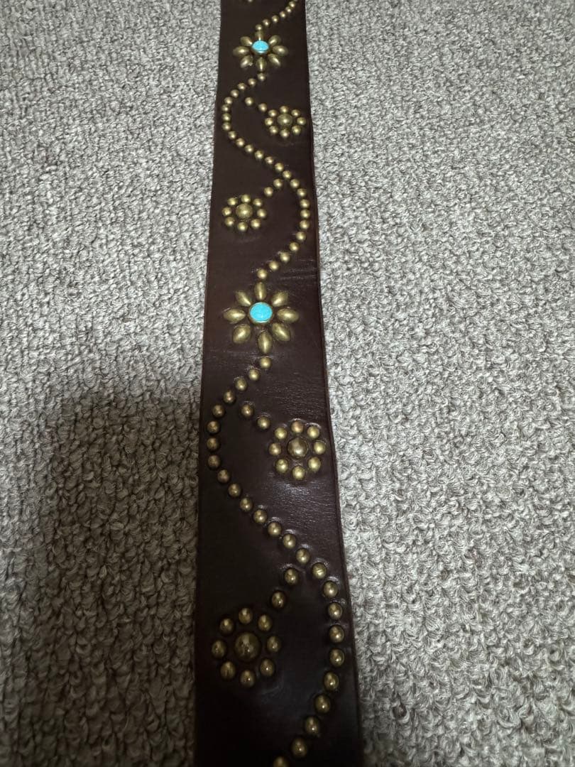 未使用級超美品 HTC ターコイズフラワースタッズベルト 34inch